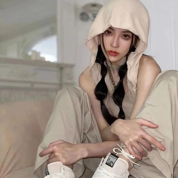夜莺不是唯一的歌喉